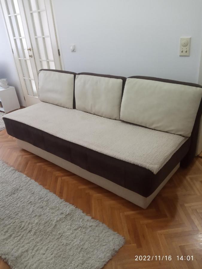 Mm2 Apartment โนวีซาด ภายนอก รูปภาพ