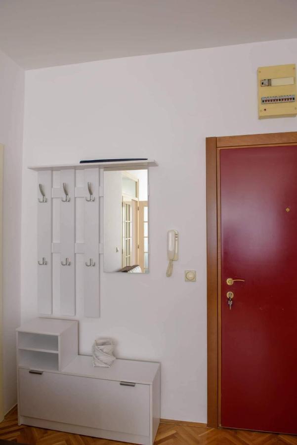 Mm2 Apartment โนวีซาด ภายนอก รูปภาพ
