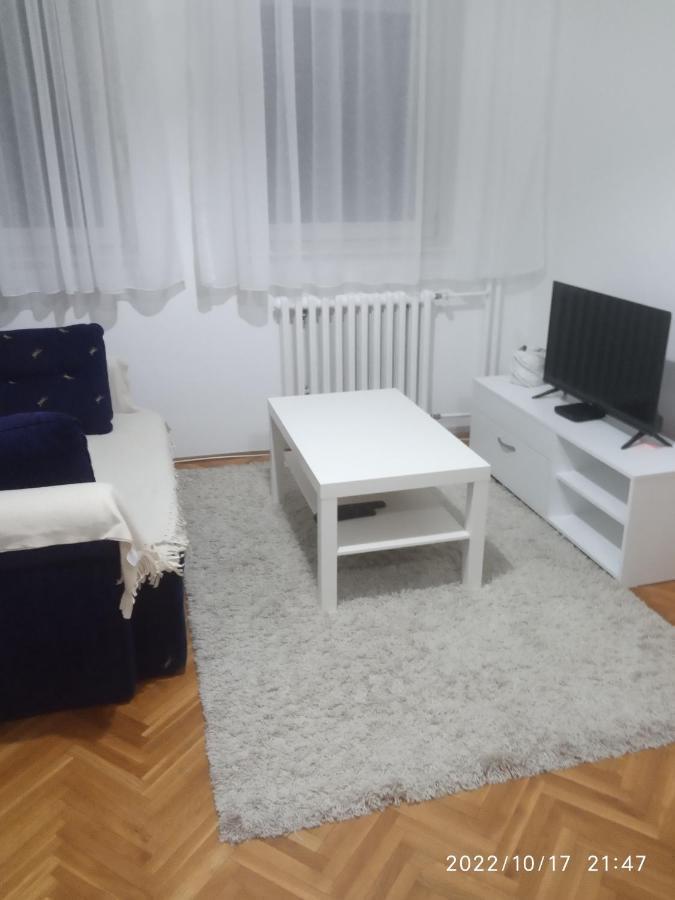 Mm2 Apartment โนวีซาด ภายนอก รูปภาพ