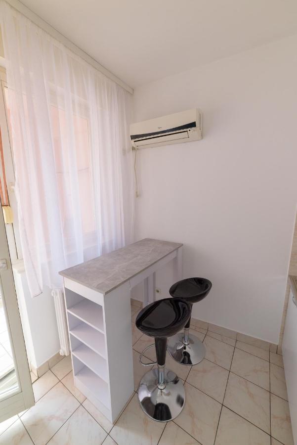 Mm2 Apartment โนวีซาด ภายนอก รูปภาพ